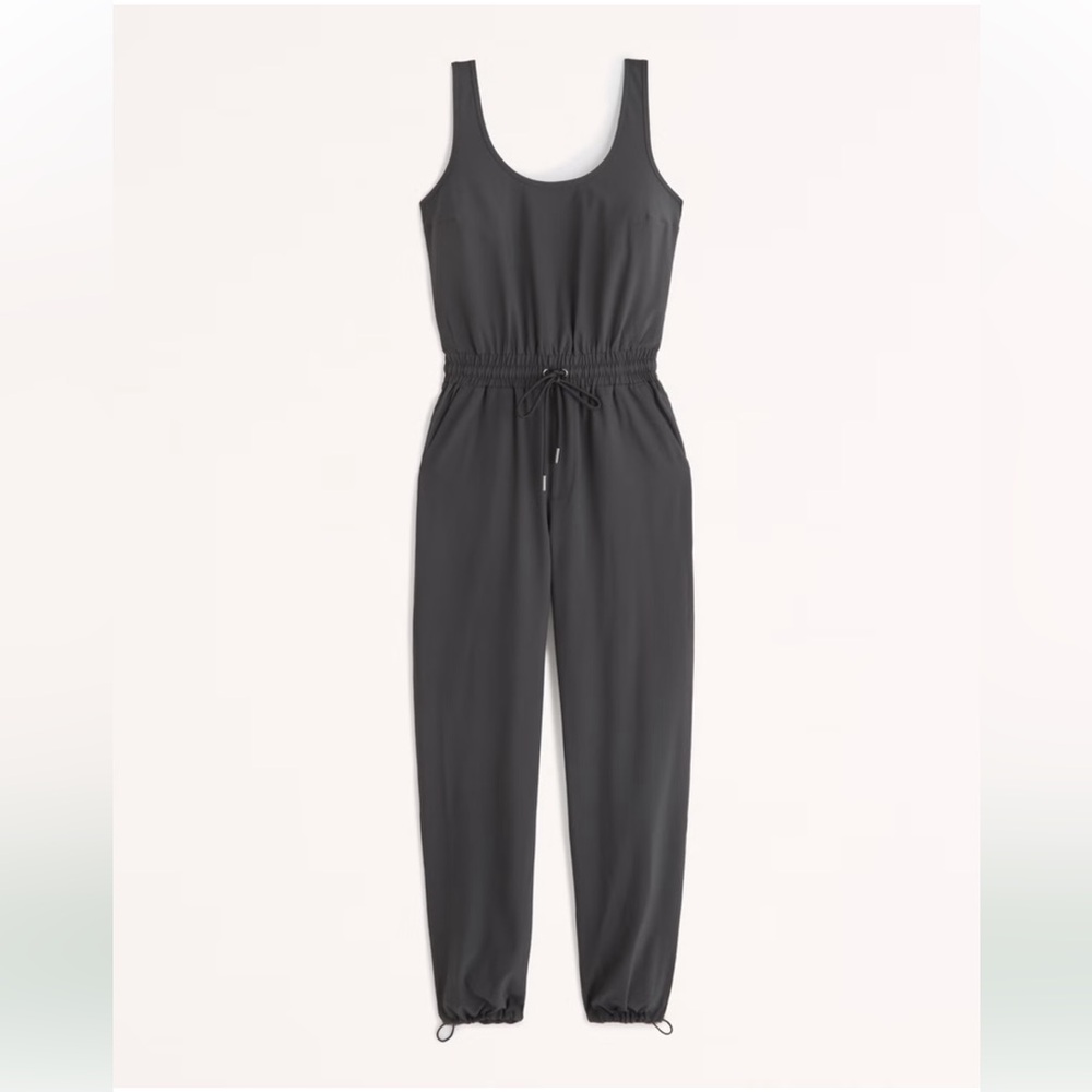 Abercrombie traveler jumpsuit